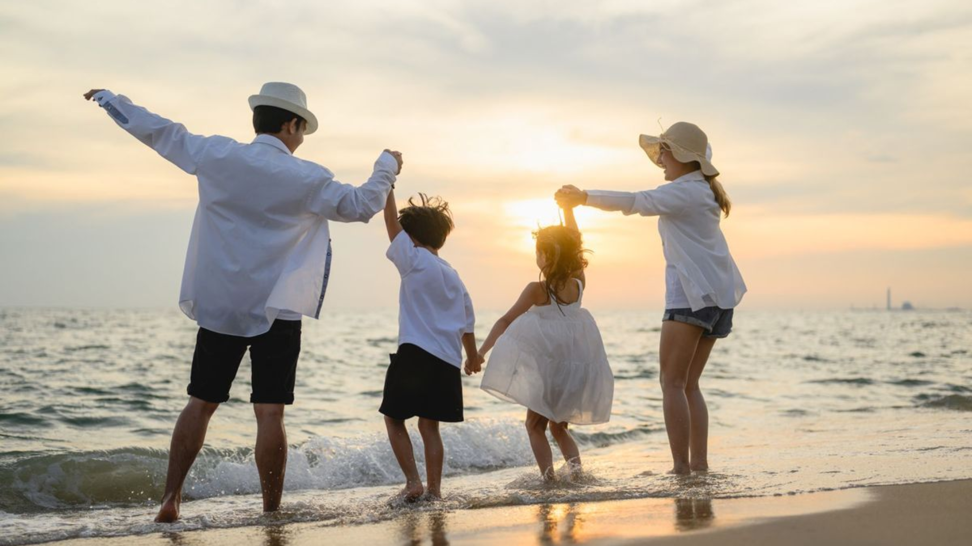 Nghỉ Hè Làm Gì? Gợi Ý Hoạt Động Và Điểm Đến Thú Vị